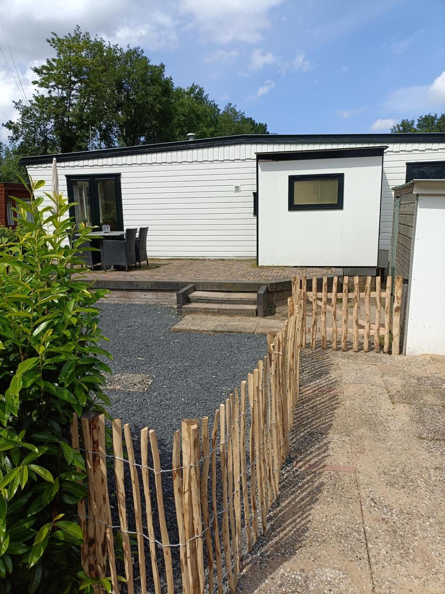 Vakantiehuisje Veluwe Bij Bos, Alleen Voor Recreatie بوتِنْ المظهر الخارجي الصورة